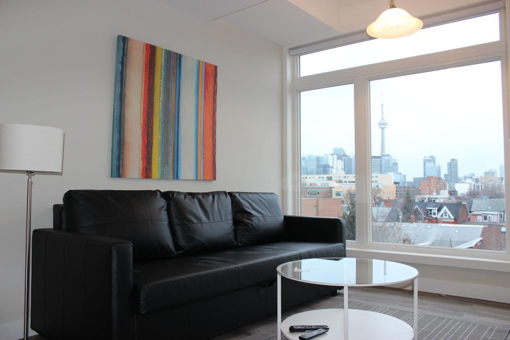 Atlas Suites- Furnished Apartments-College Street, Торонто Экстерьер фото